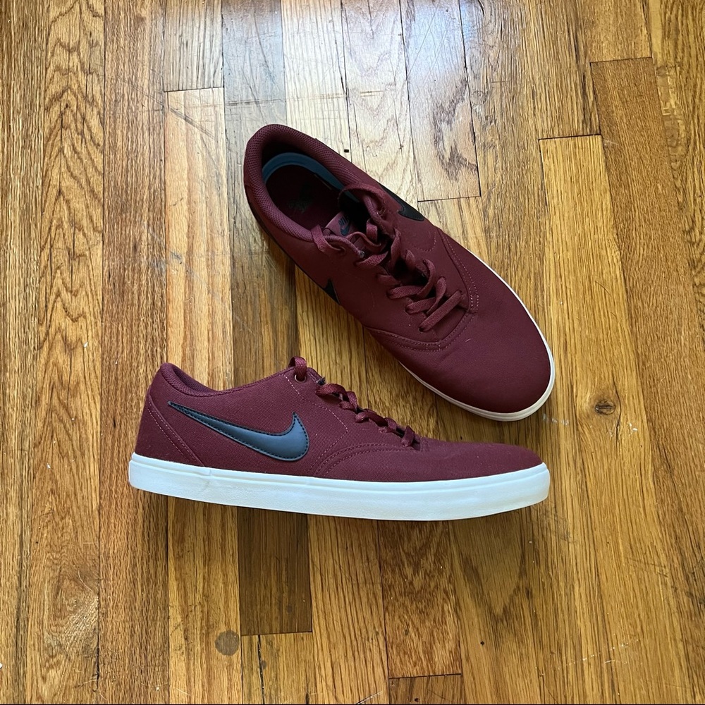 Nike SB  Check Solar Shoes